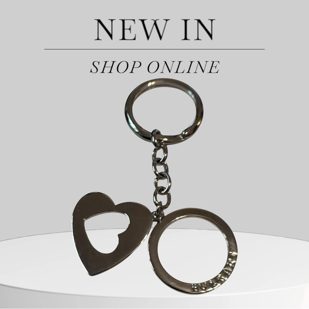 Silver Heart Keychain - Picture 2 of 4